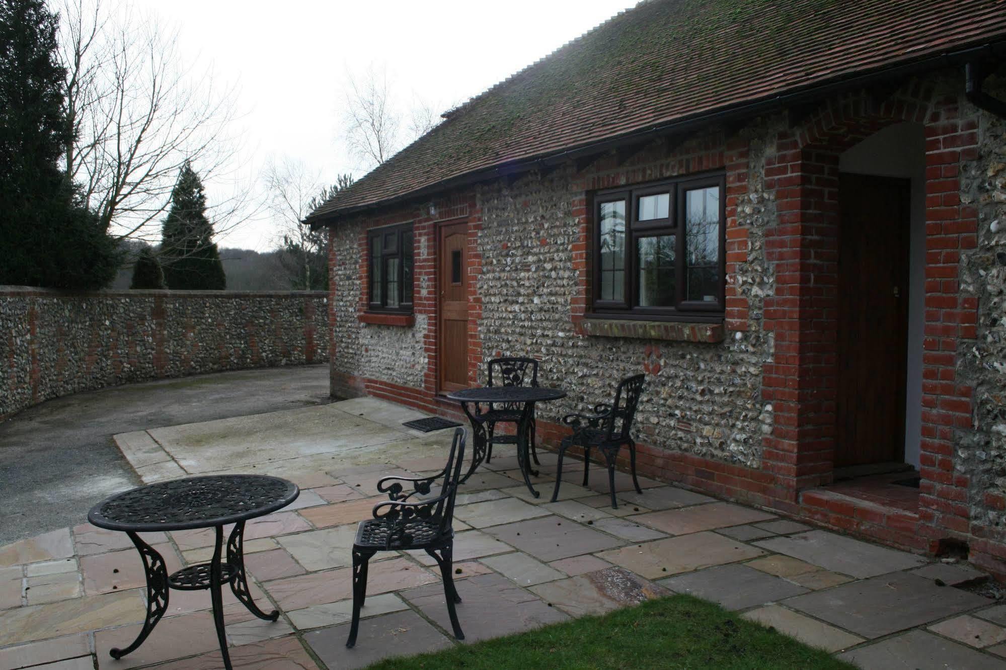 Old Selden Farm B&B Clapham  Exterior foto